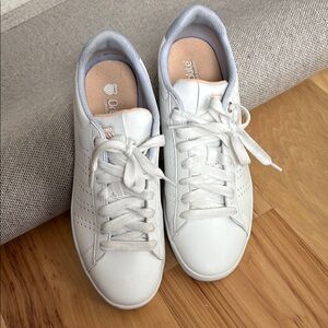 K Swiss White Casual Sneakers in great condition